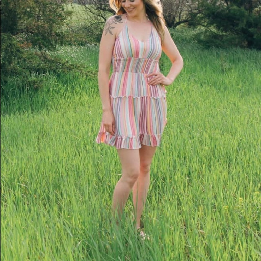 Dress - Picture 2 of 4